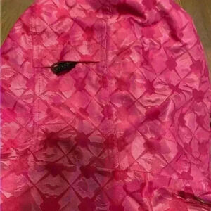 Vintage Ski Raincoat Vans Women’s Unique Pink Jacket with inside pockets